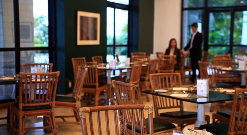 Wyndham Garden Manaus Otel Restoran fotoğraf